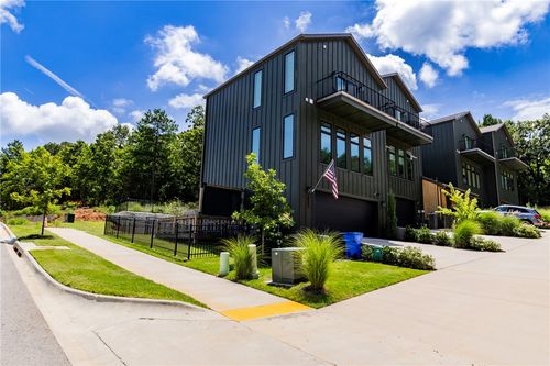 2085 Roe Terrace, Fayetteville, AR, 72703 | Card Image