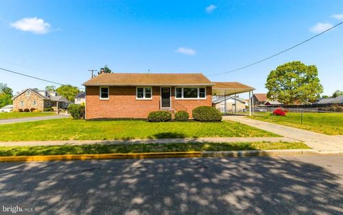 157 S Poplar St, GIBBSTOWN, NJ, 08027-1325 | Card Image