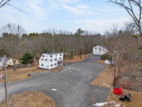 8-10 Bayview Lane, Kittery, ME, 03904 | Card Image