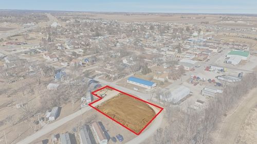2207 Court St, Granger, IA, 50109-7727 | Card Image