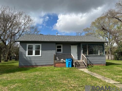 407 Olinde St, New Roads, LA, 70760-2941 | Card Image