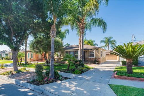 9454 Heiner St, Bellflower, CA, 90706-3058 | Card Image