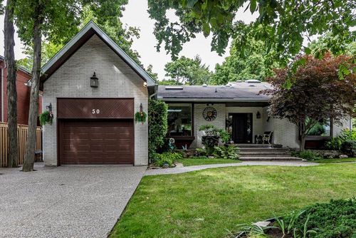50 Braemar Pl, Hamilton, ON, L9C1E2 | Card Image