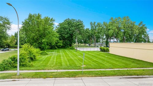 Vacant Land Masonic Boulevard, St Clair Shores, MI, 48082 | Card Image