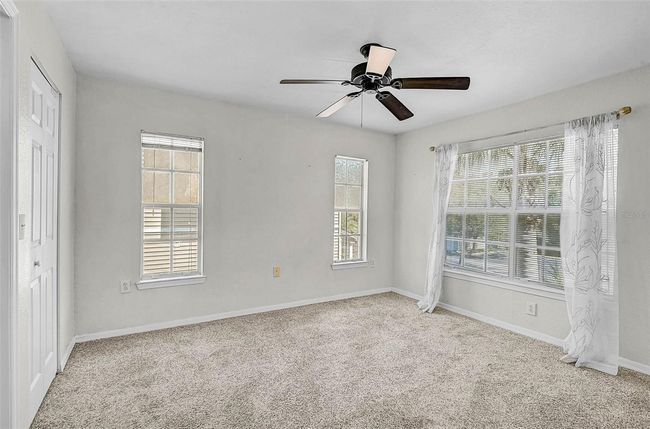 APT-204 - 8827 Manor Loop, Condo with 2 bedrooms, 2 bathrooms and null parking in Lakewood Ranch FL | Image 11