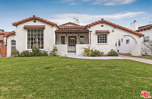 1522 S Point View Street, Los Angeles, CA, 90035 | Card Image