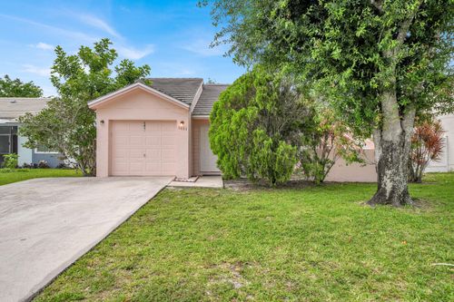 5864 Strawberry Lakes Cir, Lake Worth, FL, 33463-6506 | Card Image