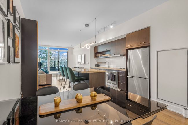402 - 170 Chiltern Hill Rd, Condo with 2 bedrooms, 2 bathrooms and 1 parking in York ON | Image 6