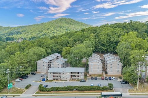 30-229 E King St, Boone, NC, 28607-4239 | Card Image