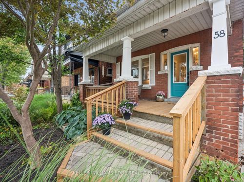 58 Balmoral Avenue N, House with 3 bedrooms, 2 bathrooms and 1 parking in Hamilton ON | Card Image