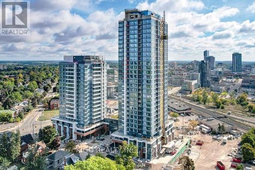 1108-15 Wellington St S, Kitchener, ON, N2G0E4 | Card Image