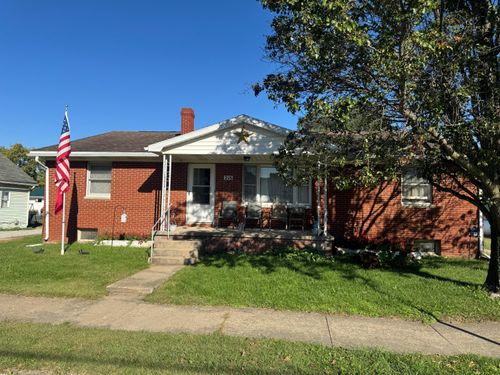 216 S Quarry St, Bainbridge, OH, 45612-9482 | Card Image