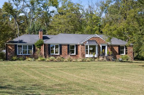 313 Jocelyn Hollow Cir, Nashville, TN, 37205-3517 | Card Image
