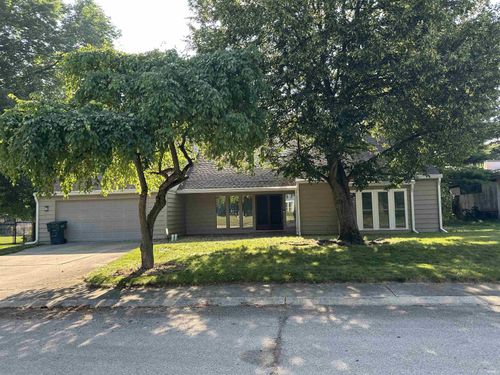 3541 W Johnson Cir, Muncie, IN, 47304-2522 | Card Image
