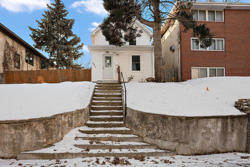 2511 N 4th St, Minneapolis, MN, 55411-2122 | Card Image