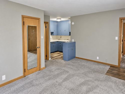 1517 Central Avenue, Estherville, IA, 51334 | Card Image