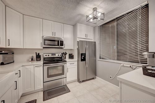 unit-206-8592 W Sunrise Blvd, Plantation, FL, 33322-4008 | Card Image