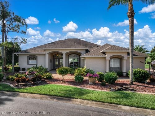 4032 Carter Creek Dr, Avon Park, FL, 33825-6068 | Card Image