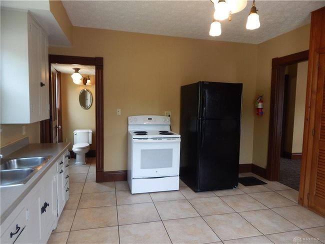 92 E Franklin St, House other with 3 bedrooms, 2 bathrooms and null parking in Centerville OH | Image 7