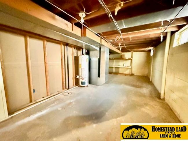 902 A St, House other with 3 bedrooms, 2 bathrooms and 1 parking in Fairbury NE | Image 17