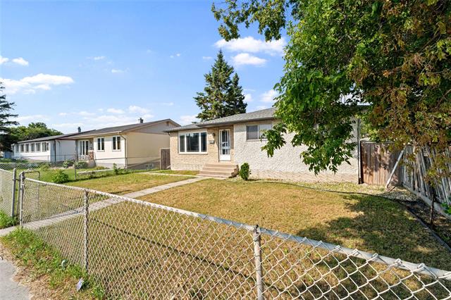 Residential in Winnipeg 4
