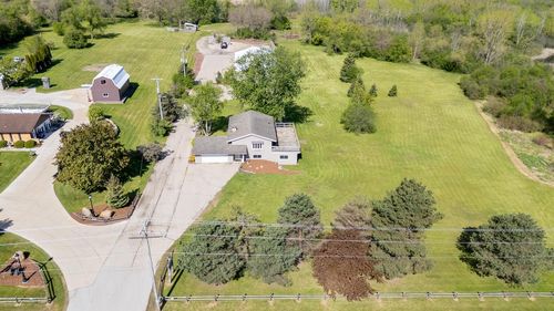 W240S4901 Highway 164, Waukesha, WI, 53189 | Card Image