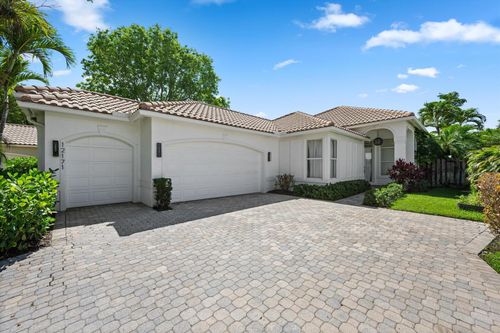 12171 Glen Bay Dr, Wellington, FL, 33414-6201 | Card Image