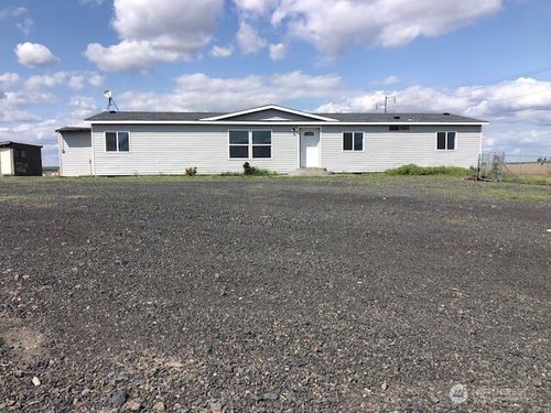 20996 Road 2 Se, Warden, WA, 98857-9633 | Card Image