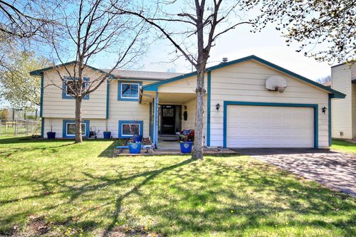 11830 Pennsylvania Ave N, Champlin, MN, 55316-2226 | Card Image