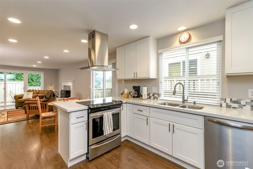 unit-7-7117 40th St W, University Place, WA, 98466-5003 | Card Image