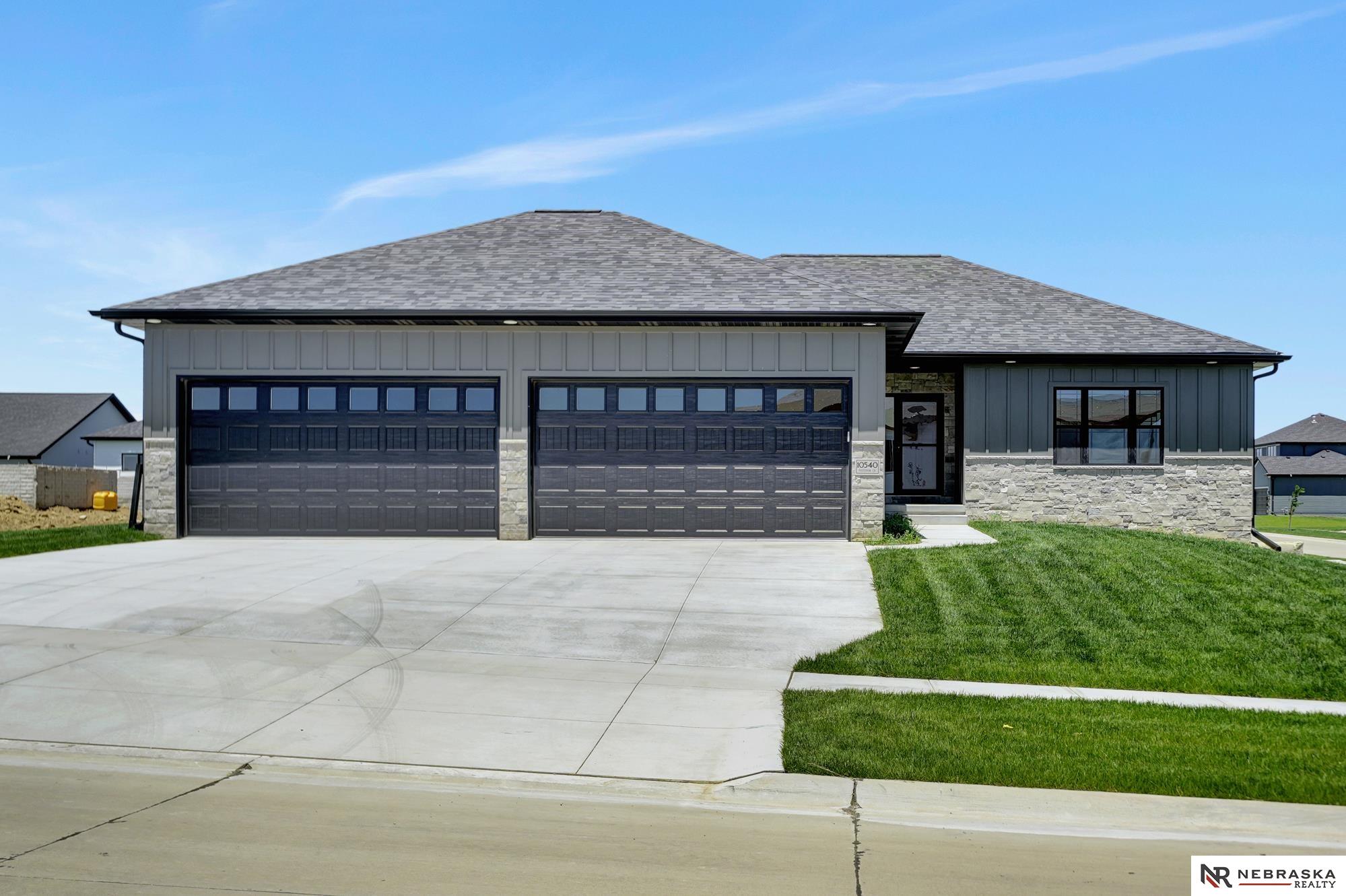 Freedom Ln, Lincoln, NE 68527
