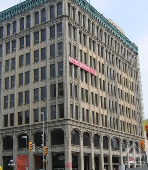 10 Rideau St, Ottawa, ON, K1N9J1 | Card Image