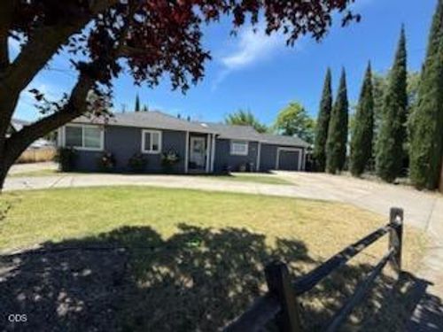 2695 Merriman Road, Medford, OR, 97501 | Card Image