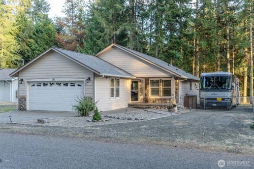 121 E Stavis Rd, Shelton, WA, 98584-7938 | Card Image