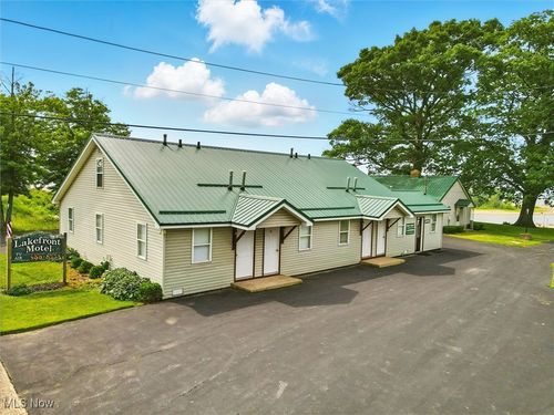 298 Park Ave, Conneaut, OH, 44030-1573 | Card Image