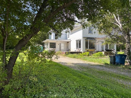 285 Fourth Ave, Cochrane, ON, P0L1C0 | Card Image