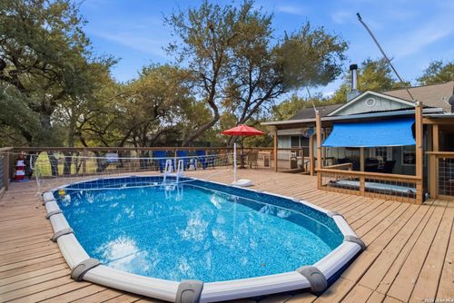 1354 Dawnridge Dr, Canyon Lake, TX, 78133-4012 | Card Image