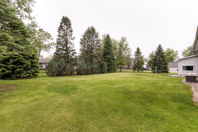203 11 Th St, Home with 3 bedrooms, 3 bathrooms and null parking in Dallas Center IA | Image 30