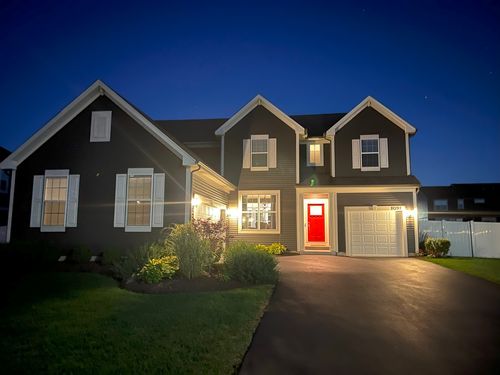 1091 Sugar Maple Dr, Crystal Lake, IL, 60012-3804 | Card Image