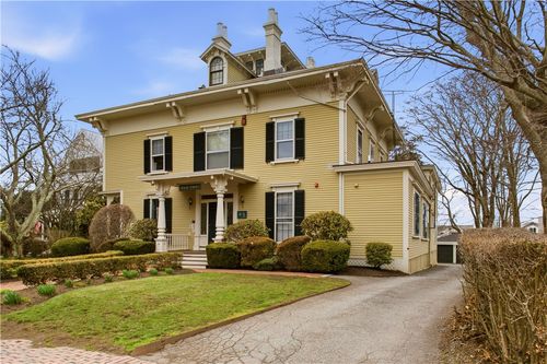 3-28 Kay St, Newport, RI, 02840-2786 | Card Image