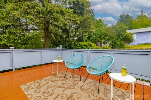 4003 Flora Dr, Fircrest, WA, 98466-5739 | Card Image