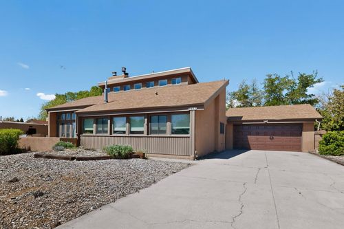 9417 Admiral Lowell Ave, Albuquerque, NM, 87111-1201 | Card Image