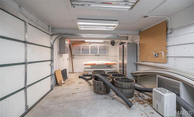 Storage garage under bridge. | Image 46
