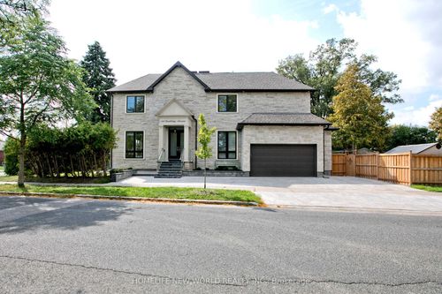 180 Goulding Ave, North York, ON, M2R2P4 | Card Image
