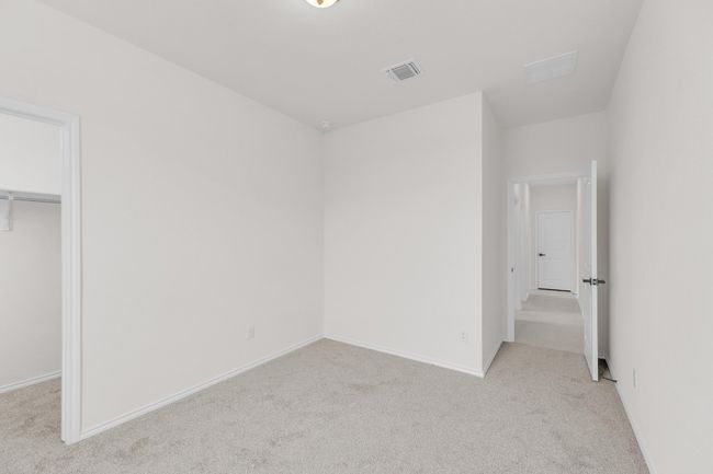 15009 Kiger Mustang Dr, House other with 4 bedrooms, 2 bathrooms and 2 parking in Manor TX | Image 21