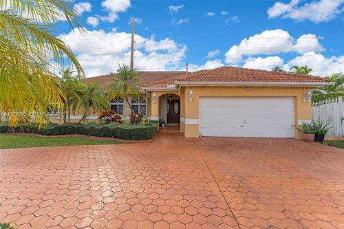 14920 Sw 151st Ter, Miami, FL, 33196-2377 | Card Image