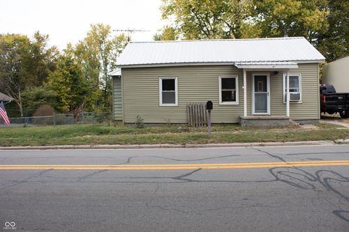 206 Washington St, Waynetown, IN, 47990-8024 | Card Image
