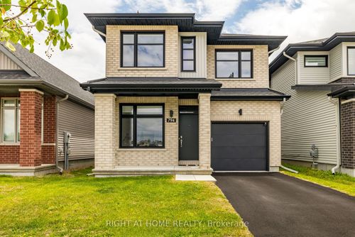 794 Cope Dr, Stittsville, ON, K2S2P9 | Card Image