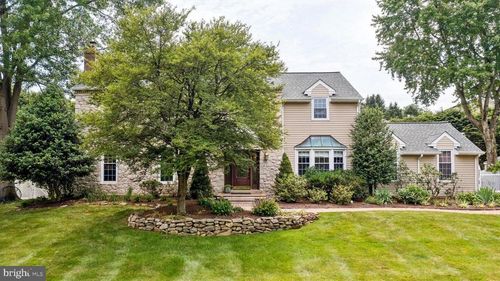 1323 N Tulip Dr, WEST CHESTER, PA, 19380-1468 | Card Image