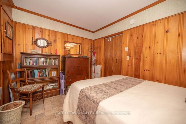 51 Myrlin Way, House other with 2 bedrooms, 1 bathrooms and 8 parking in Deep River ON | Image 9